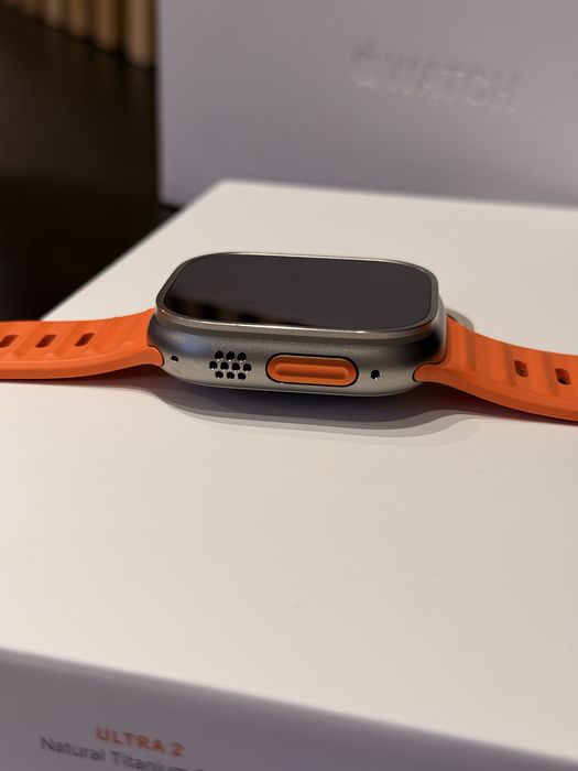 Apple watch ultra 2 49 mm Natural Titanium 100% bateria