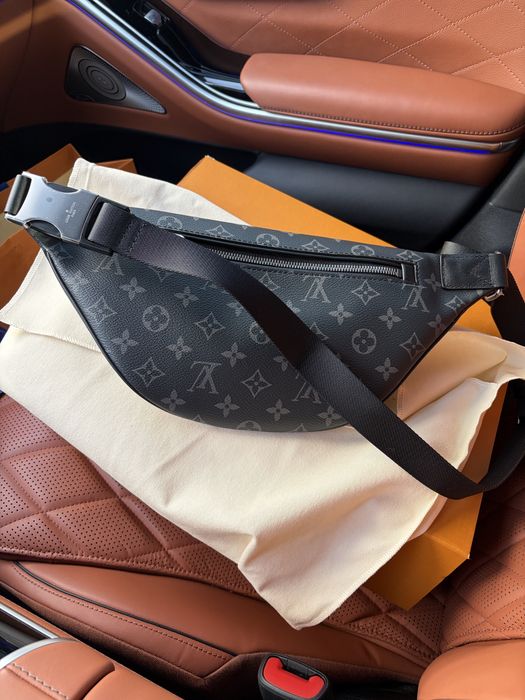 Сумка Louis Vuitton Discovery Bumbag