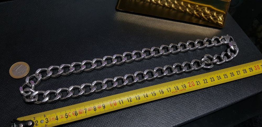 Colar muito largo aço