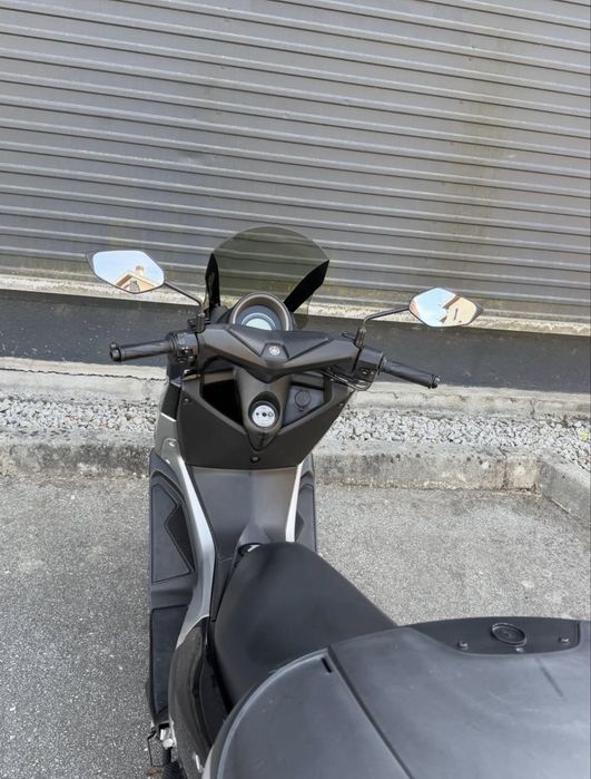 Yamaha n-max 125