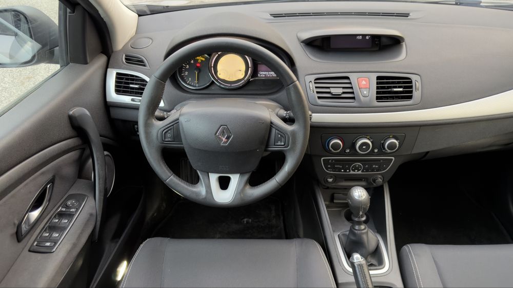 RENAULT MEGANE 1.5 DCi DIESEL NACIONAL 110 CV