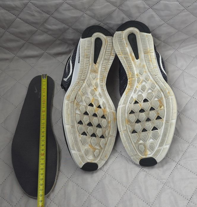 Nike Zoom Strike buty do biegania 44