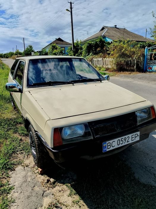 Продам ВАЗ 2108 на повному ходу!