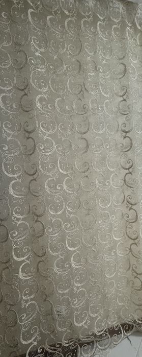 Тюль с вышивкой