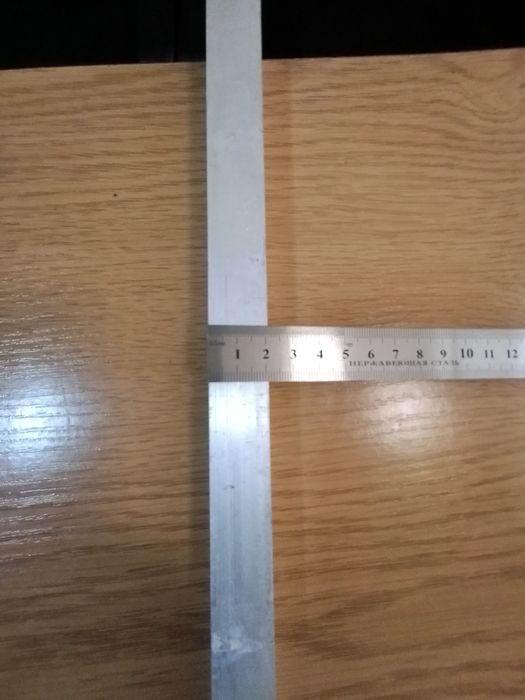 Алюминиевый профиль п образный