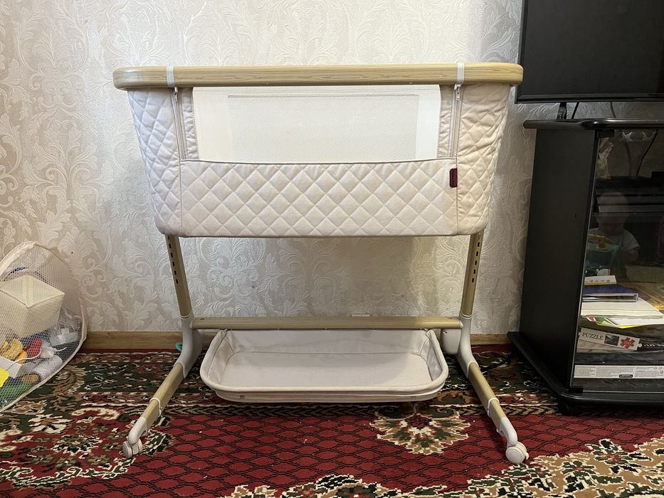 Продаю приставне ліжко Carrello Prima