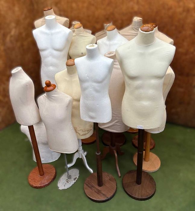 manequins antigos, com base, tamanhos diferentes