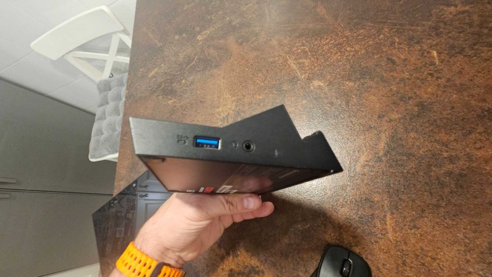 Tablet Lenovo ThinkPad 10 2nd Gen Win 11 Intel 4GB bateria <3h duży zestaw