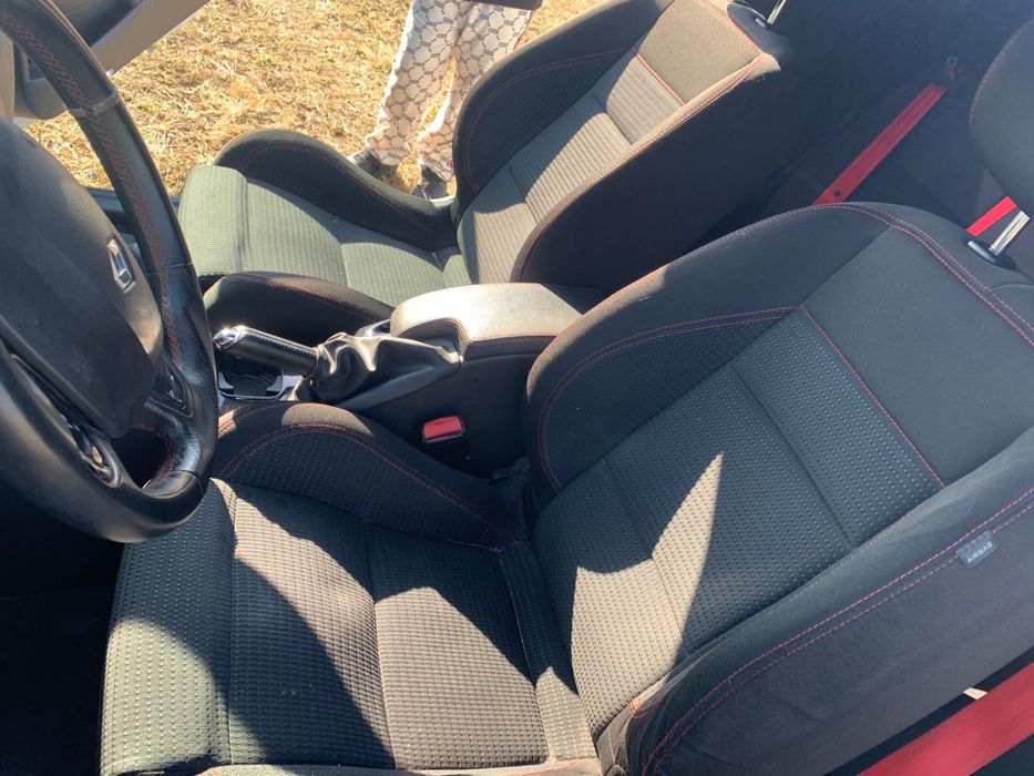 Renault Megane RS 300 KM