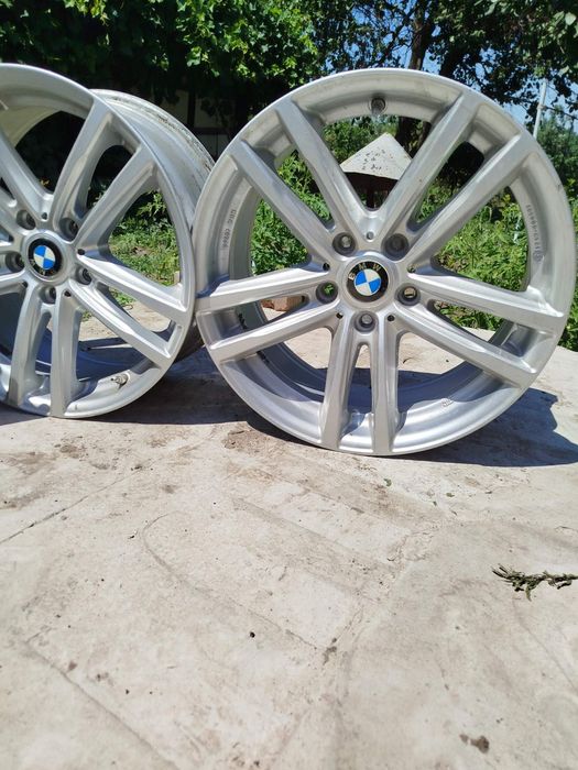 Продам  диски БМВ r18