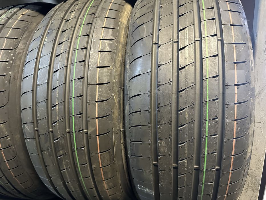 Нові шини 225/45/18 Good Year R18 комплект резина