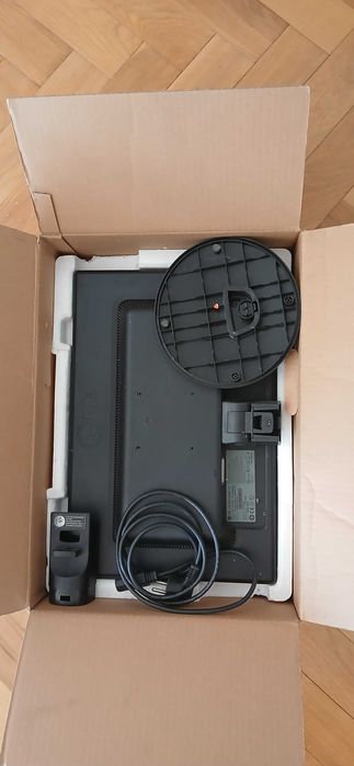 Monitor komputerowy LG