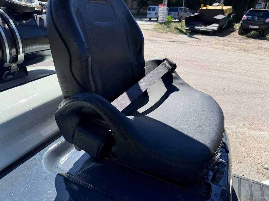 Навантажувач вилковий NIssan-Unicarriers,вилочный погрузчик