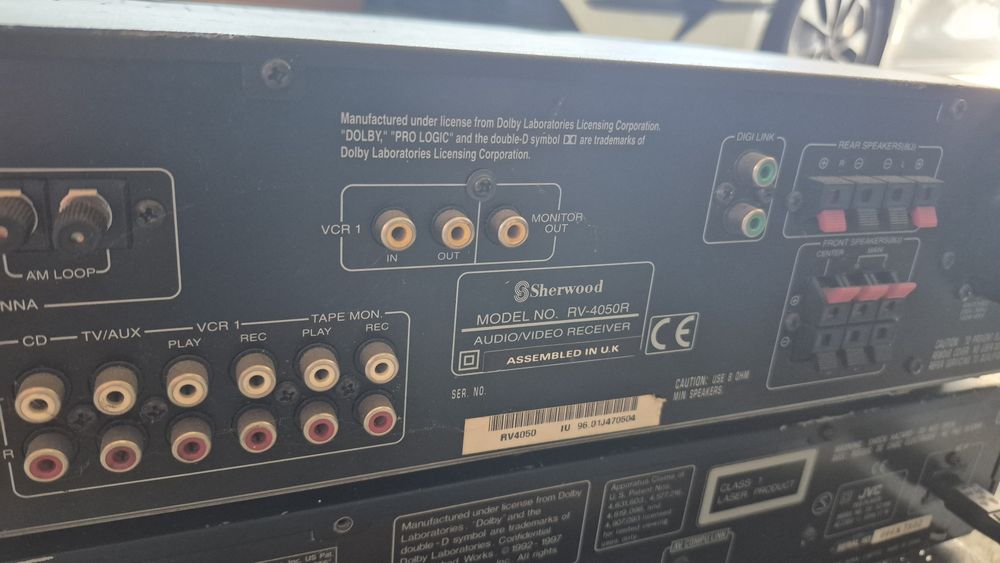 Sherwood  RV-4050R amplituner AV, Dolby Pro