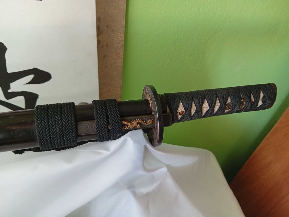 Stare japońskie koshirae do miecza wakizashi.