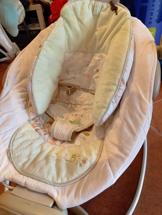 Cadeira bebé baloiço automático