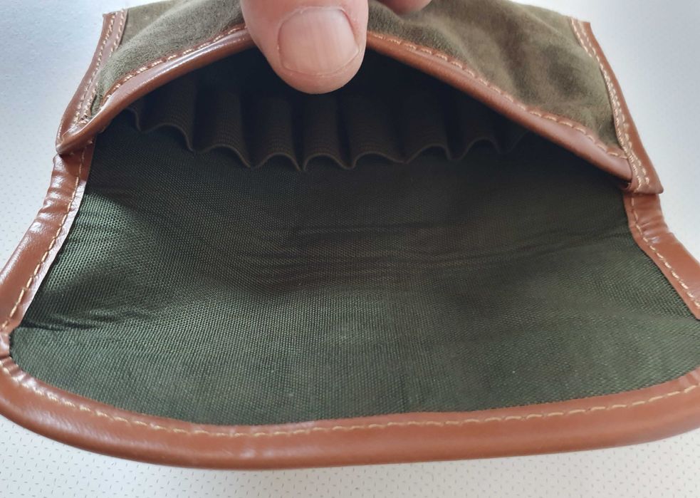 Bolsa Cartucheira para 10 munições de caça grossa, 100% pele - NOVA