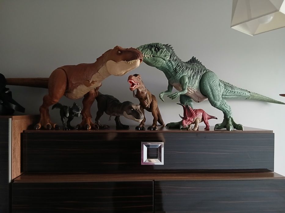 Diabloceratops dinozaur jurassic world Mattel