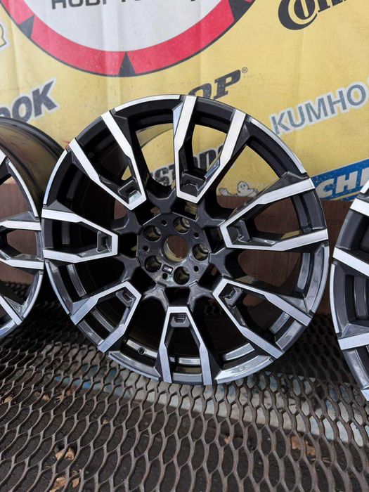Оригінальні диски R21 на BMW X5 G05 X6 G06 915 m style