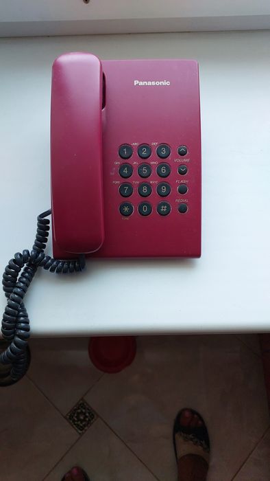 Продам кнопочный телефон