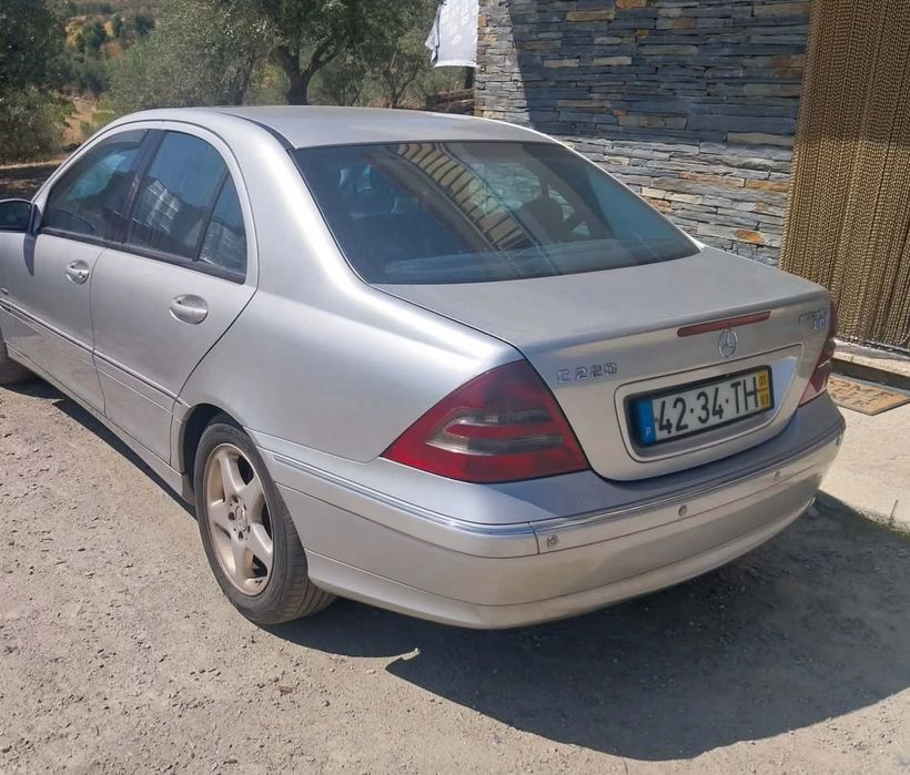 Mercedes c220cdi   2001