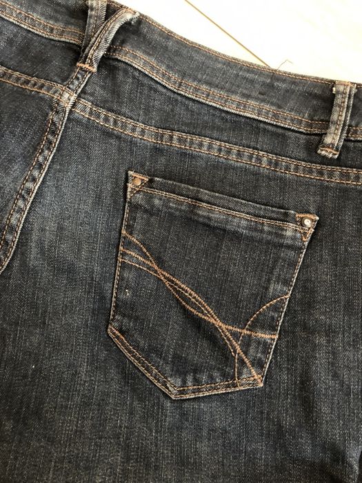 Spodnie  jeansy