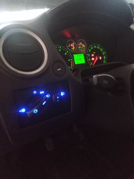 Блок управления светом.без передних птф.Форд Фьюжн.Фиеста. 2006-2012.