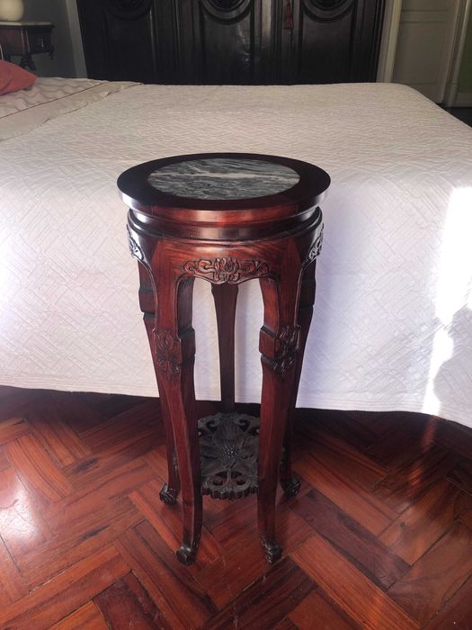 Mesas de apoio orientais