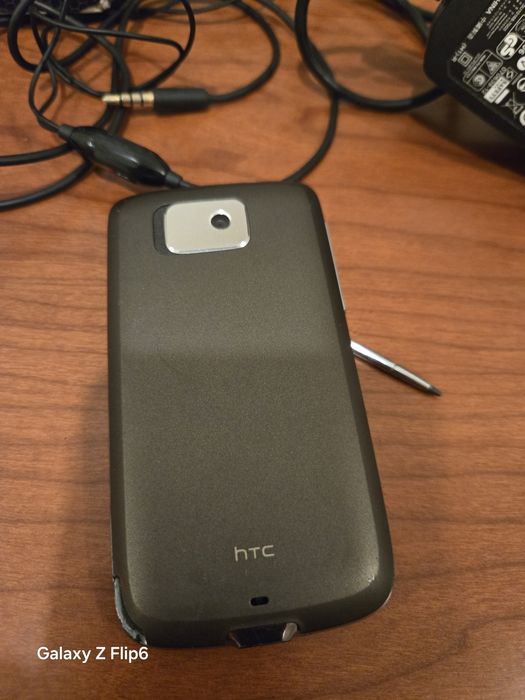 Telemóvel HTC Touch 2