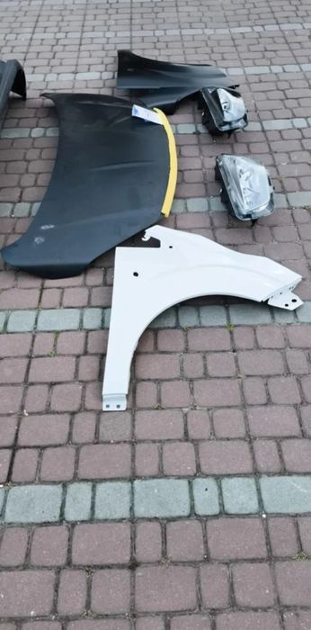 wzmocnienie górne,belka stelaż zderzaka zderzak przód ford courier mk2