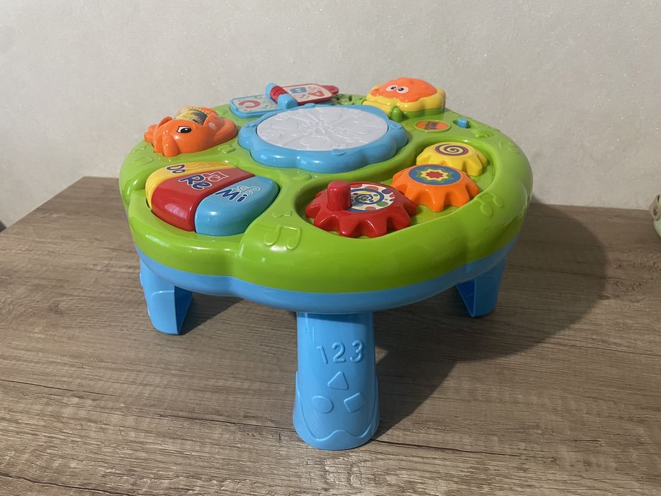 Музичний розвиваючий столик для діток