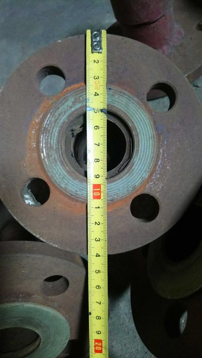 Króciec kołnierzowy flansza do wspawania i gwintowana