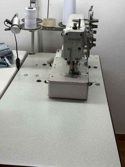 Vende-se maquina