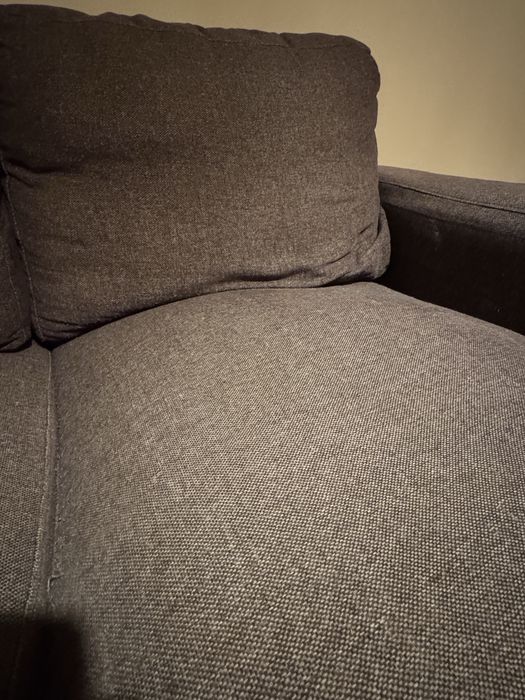 Sofá com Chaise Longue Castanho