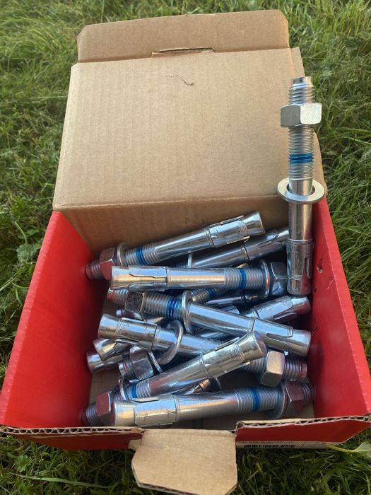 Анкера hilti m12х100 та m16x137