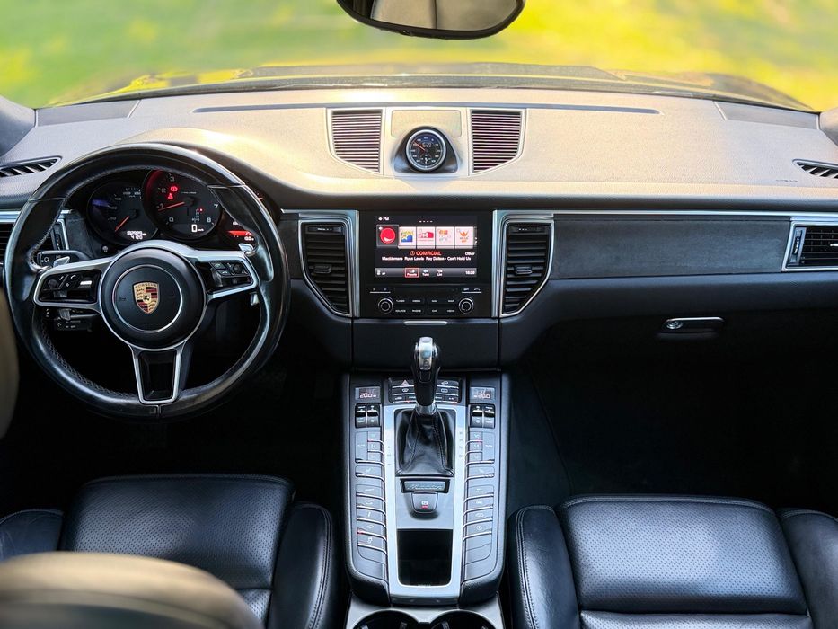 Porcshe macan S 2.0 turbo