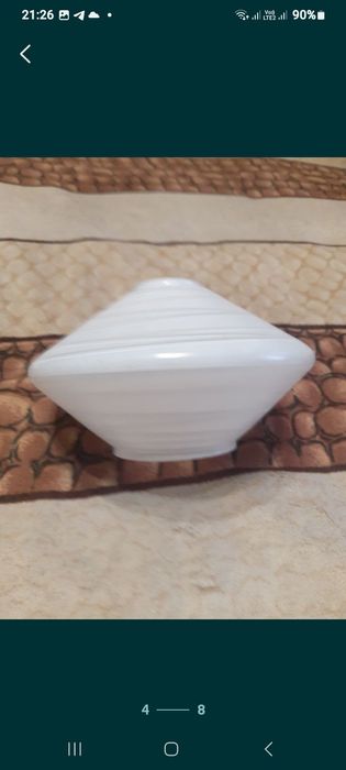 Светильники, плафоны.