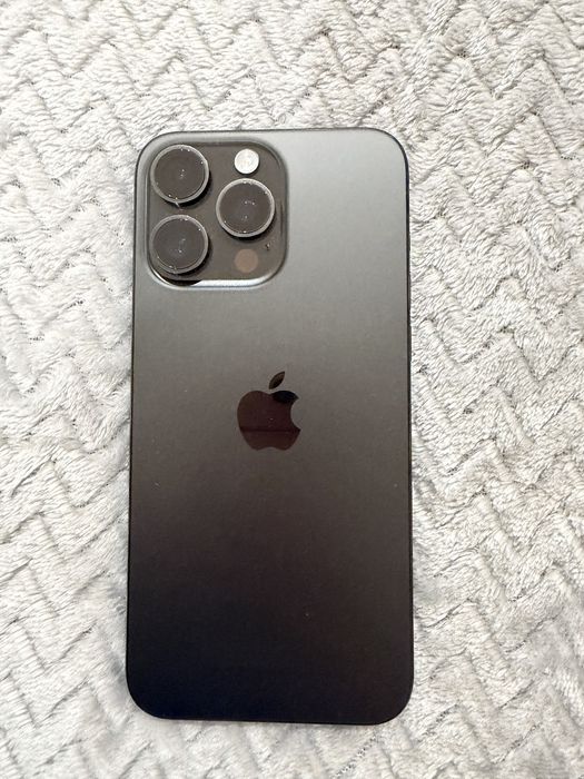 Iphone 15 pro max como novo