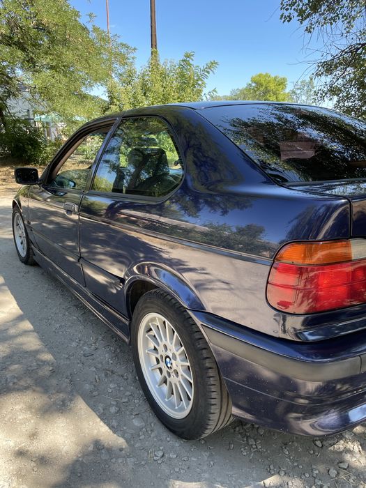 Продам BMW e36 compact