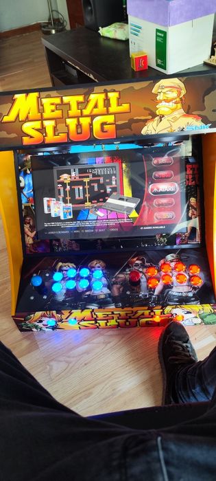 Máquina arcade multiplataforma (ecrã 24 polegadas)