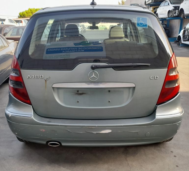 Para peças MERCEDES-BENZ Classe A (W169)
