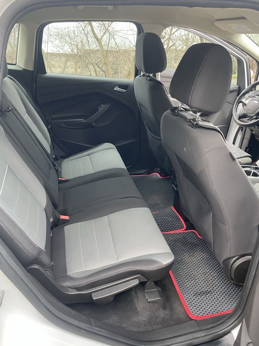 Ford C-max 2015год. ГИБРИД.