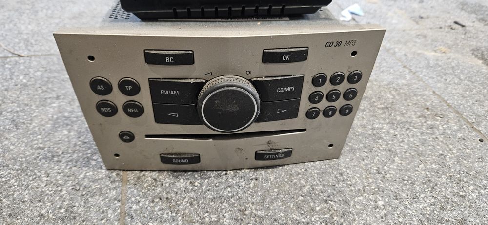 Astra h Zafira B Radio cd wyswietlacz