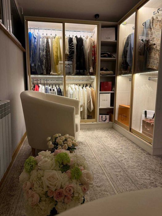 Продаж 4 кімн.квартири. Парк.Набережна