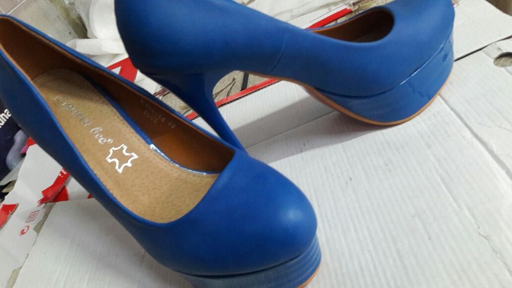 Туфли на шпильке