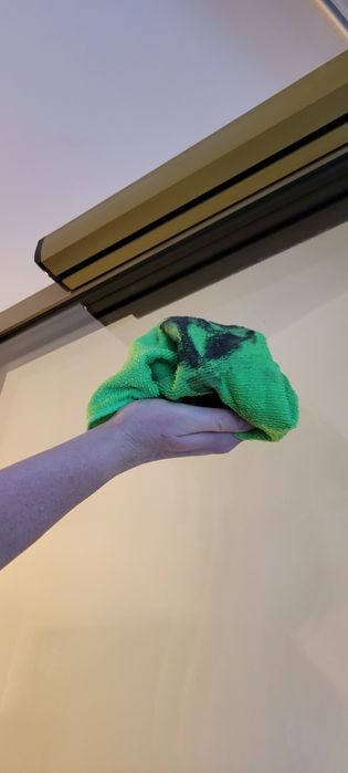 Sprzątanie, mycie, pranie tapicerki meblowej,zagospodarowanie terenu.