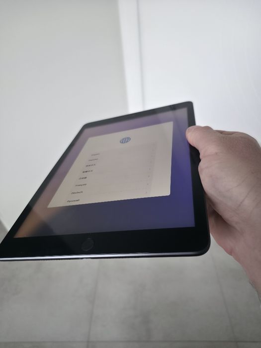 iPad 7 покоління. 128 GB. Без обмежень. Space Grey. Гарантія