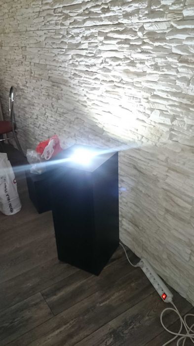 Sprzedam słupki ozdobne 6szt.białe i brązowe