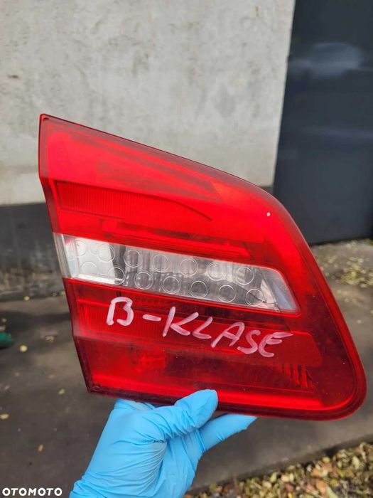 Lampy tył Mercedes B-klasa W246 LED