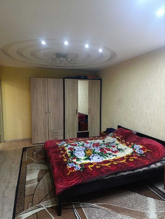 Продам 1 комнатную квартиру. 1/9эт. 36м2. Метро Салтовская. Киевский район.